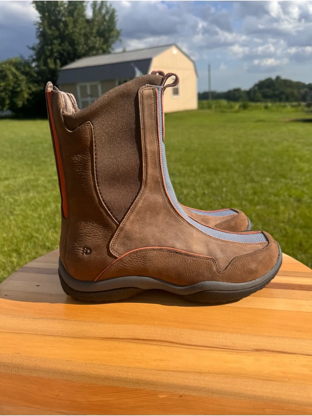 Ladies Dunham Brown Boots